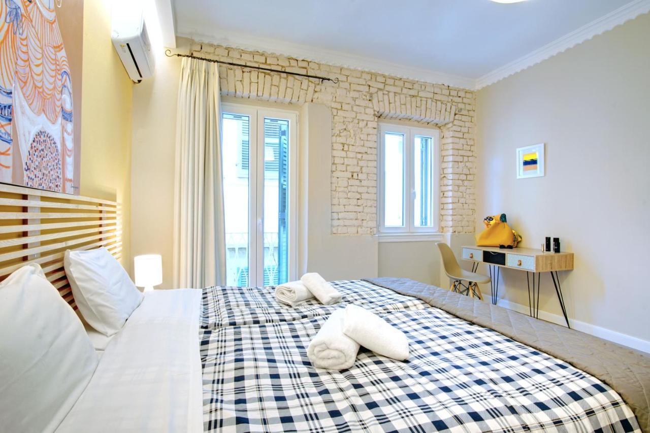 Cheerful In The Heart Of Corfu Old Town * Corfu (city)